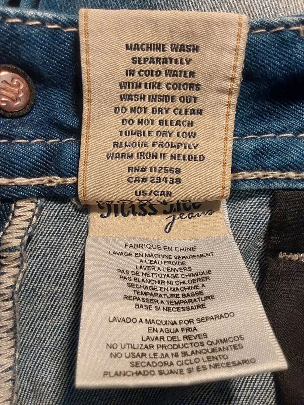 Miss Me Chloe Low-Rise Bootcut Jeans EUC 29x34 Embellished Med Wash Distressed